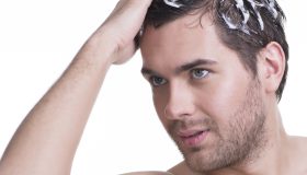 <div lang="es">
Cómo cepillar el cabello? Revisión de los mejores accesorios para el cabello